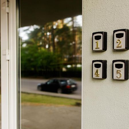 Apartments Daina Jurmala Exterior photo